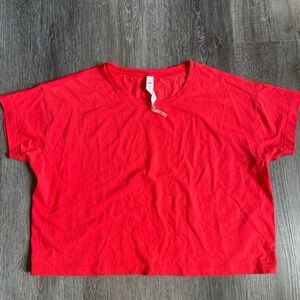 Lululemon crop tee